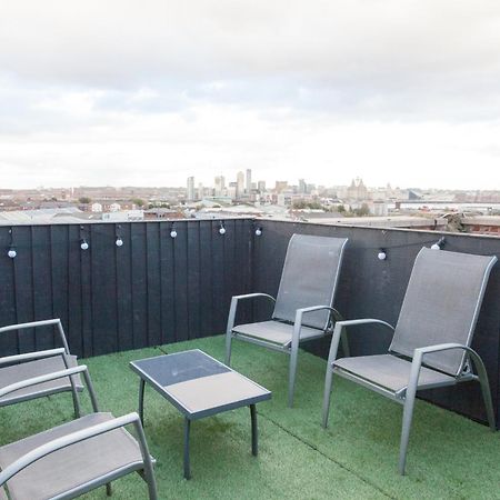 Weekly & Monthly Stays In Penthouse For Contractors Or Leisure Single Or Superking Beds Available バーケンヘッド エクステリア 写真